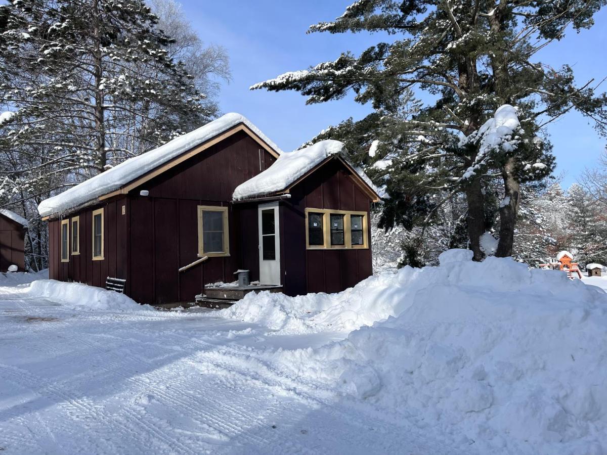 Musky Joe'S Twin Pines Resort New Post 외부 사진