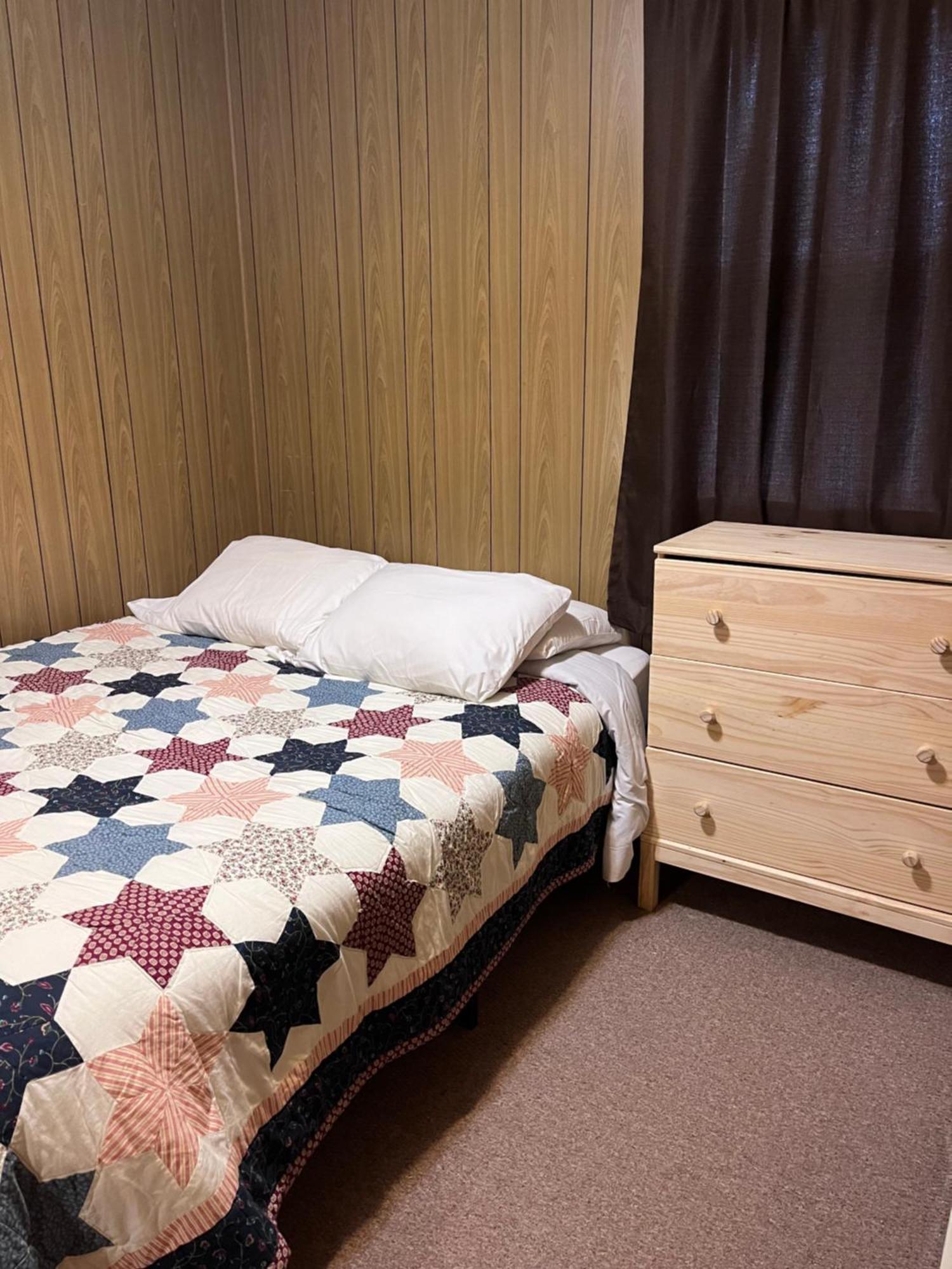 Musky Joe'S Twin Pines Resort New Post 외부 사진